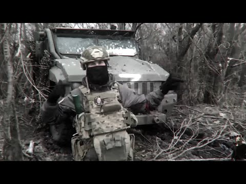 Видео: Сельский движ | EDIT WAR | Цинк Уродов - С ДВУХ НОГ (feat. Metox)