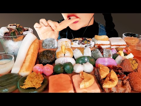 Видео: SUB)ASMR MUKBANG Корейский традиционный десерт: рисовые лепешки и мороженое из красной фасоли