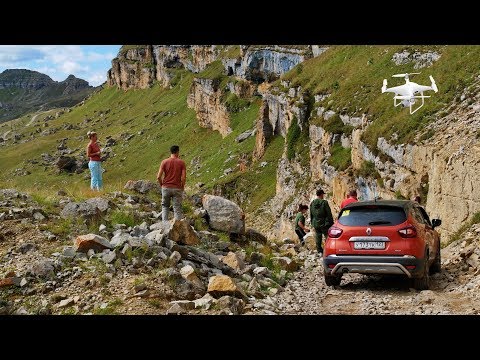 Видео: Бесстрашный Каптюр! Летаем над плато Бермамыт