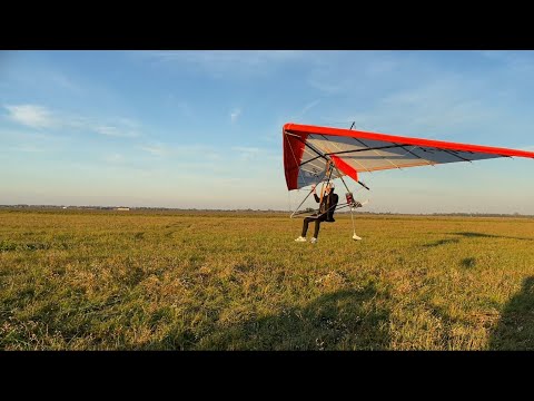 Видео: Уникальный ранцевый дельталет