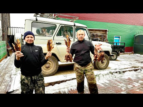 Видео: КОПЧЕНИЕ ДИКОЙ УТКИ И РЕЧНОЙ РЫБЫ. ГОТОВИМ КАРАКАТ К ПРОМЫСЛУ В ТАЙГЕ.