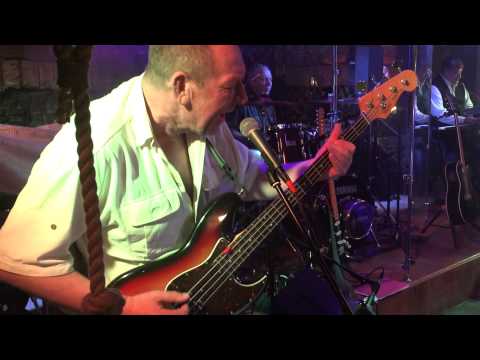 Видео: Группа "Старые пни" о.Сахалин.