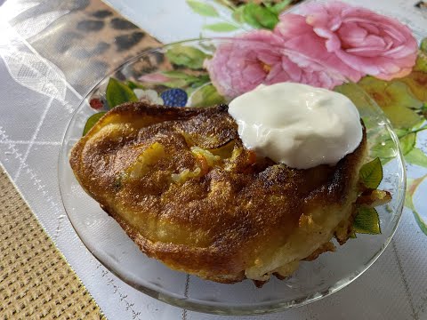 Видео: Посадили лук! Готовим вкусные Оладушки в кляре из кефира! И гуляем в городе у озера#деревня#оладьи
