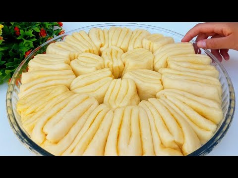 Видео: Нежные домашние булочки с масляной глазурью – вкусная выпечка к чаю! 🥐☕