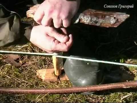 Видео: огонь трением сверлением при помощи лука
