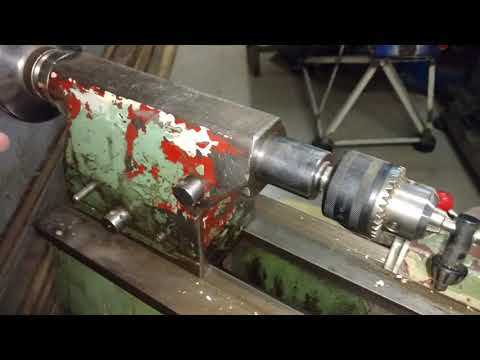Видео: Зажим пиноли задней бабки токарного станка VUILLEUMIER VF250