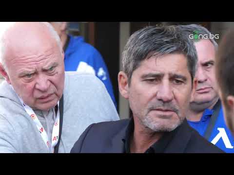 Видео: Николай Костов си изпусна нервите след мача