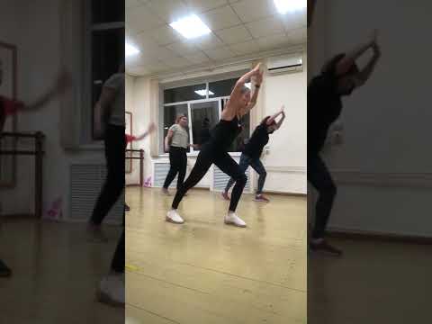 Видео: Силовая с гантелями!