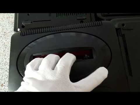 Видео: Что внутри? Sega Mega Drive 2 оригинал. Как выбрать?
