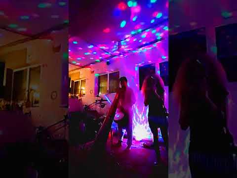 Видео: 📯DIDGERIBOB & MirAcle📯 Отрывок из концерта в Анапе🎧🎧🎧🎧👌🎧🎧🎧🎧