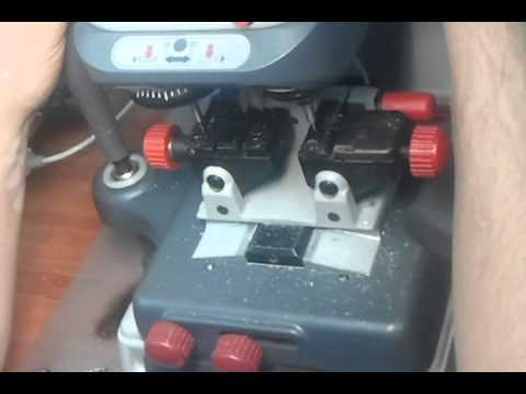 Видео: Изготовление ключа Mul-t-lock MT5+