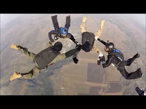 Видео: Курс AFF/АФФ - что происходит на самом деле. Брейкданс в небе :)