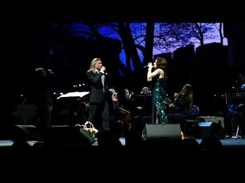 Видео: Елена Минина, Петр Елфимов - Час настал (мюзикл "Бал вампиров") (live 28.10.2023)