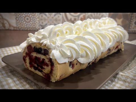 Видео: Руло с плодове-по-вкусно от торта/ Рулет с фруктовой начинкой-вкуснее торта/ Roll with fruit filling