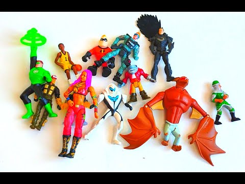 Видео: Gi Joe-Lego,  девушка WWE, акула пират, летучая мышь в ретузах, и еще немного....