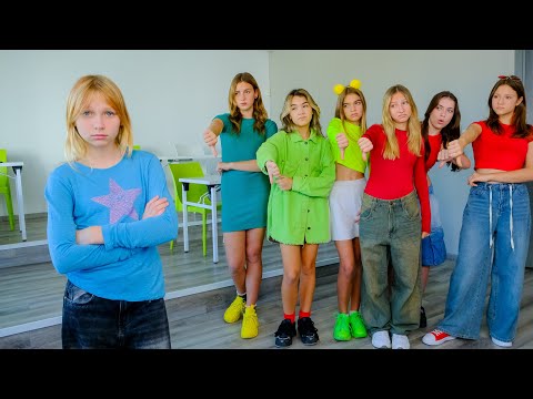 Видео: Виола опозорилась на всю школу?! Марго стала моделью!