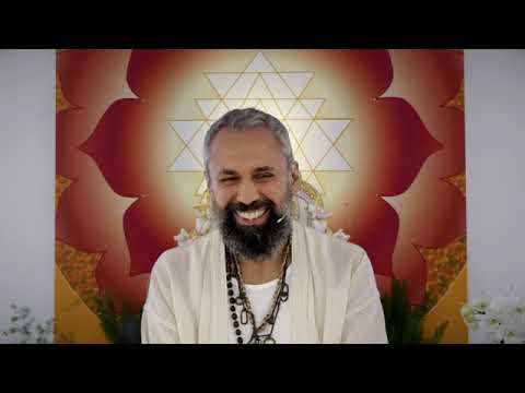 Видео: Неповторимые Сатсанги с Мастером - Одна ЛЮБОВЬ в Сердце, к Свету, к Безмолвию, Слияние с Богом 💛