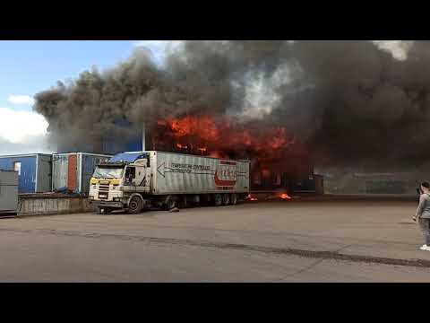 Видео: Пожар в общежитии иностранцев в подмосковных Апаринках 15.05.2020