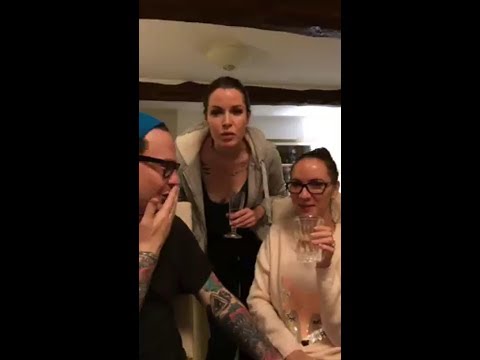 Видео: Антон С - стрим с сёстрами, 14.11.2018.