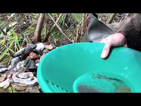 Видео: В ПОИСКАХ ЗОЛОТА (разведка комары бездорожье)ВОДА ПАДАЕТ ЭТО ХОРОШО