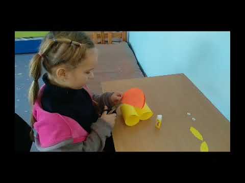 Видео: Аплікація "Курчатко"