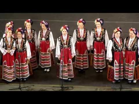 Видео: Ансамбъл “Тракия” - XXII Международен фолклорен фестивал - Пловдив 2016