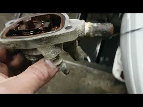 Видео: ПРОСТАЯ ЗАМЕНА ТЕРМОСТАТА  НА ФИАТ АЛЬБЕА. 1.4 л. 8 клапанов