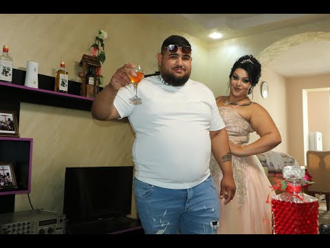 Видео: Честито на Стоил и Румяна Борисови