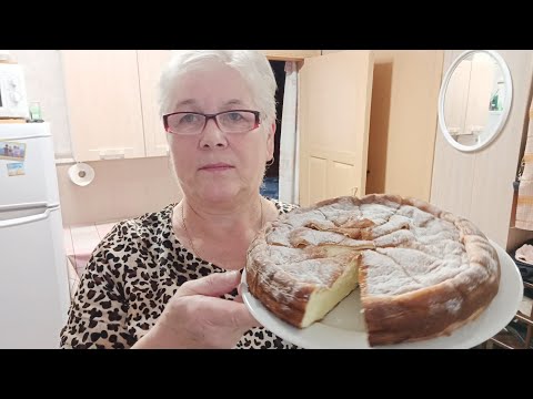 Видео: "Жизнь на пенсии"..Приготовила очень вкусную творожную запеканку 🥧👍..
