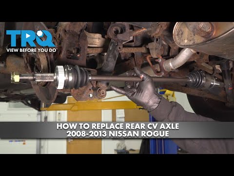 Видео: Как заменить задние карданные валы Nissan Rogue 2008-2013