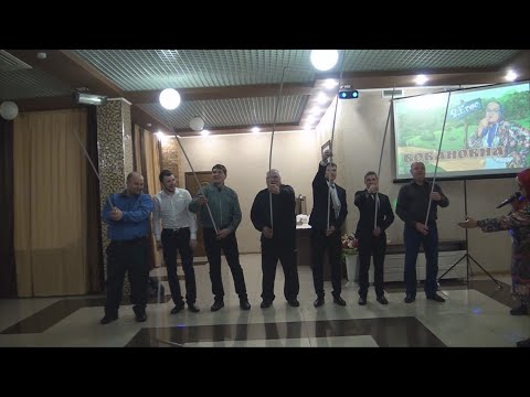 Видео: Конкурс "Парни мерятся рулетками".Бабушка Нюра снова на свадьбе. Часть № 6. (Видео № 6 из 6)