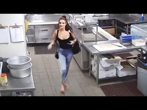 Видео: 35 Впечатляющих Моментов, Снятых на Камеру Наблюдения