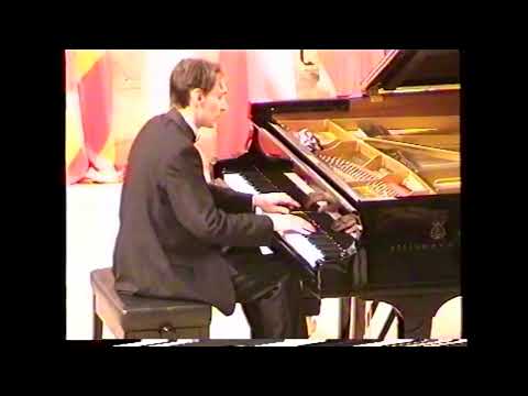 Видео: К. Вебер - К. Таузиг Приглашение к танцу А. Комаров. Weber-Tausig Invitation to the Dance A. Komarov