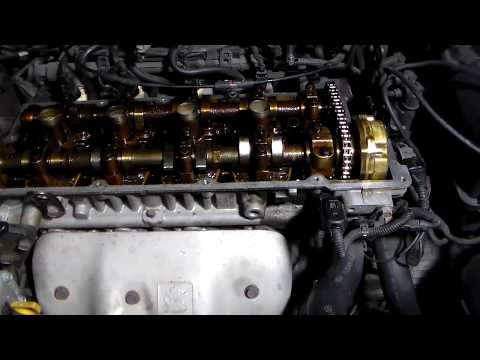 Видео: Kia Cerato 2.0 регулировка клапанов Киев