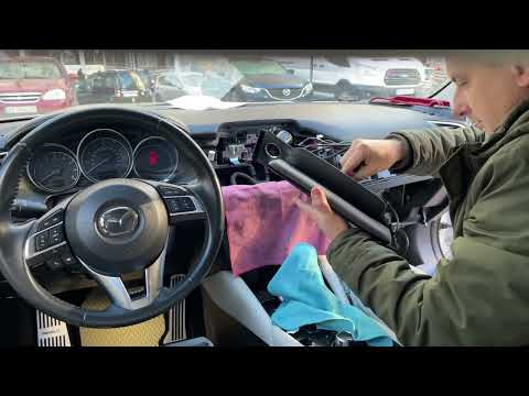 Видео: Заміна штатної магнітоли Mazda 6 GJ на android Sinosmart