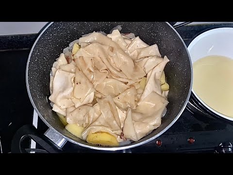 Видео: Самый быстрый бешбармак с тушонкой. Очень быстро и вкусно