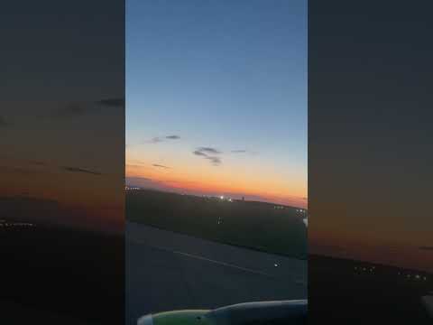 Видео: Полное видео взлета самолёта из Казани в Москву для сна