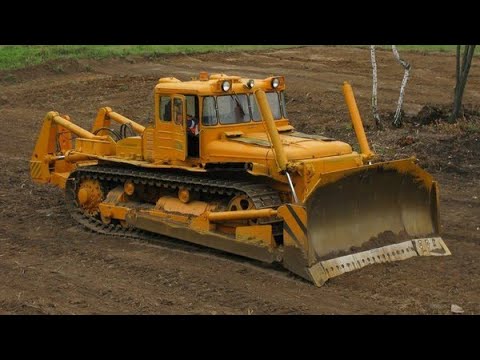 Видео: Техническое обслуживание бульдозеров ДЗ-132-Т и ДЗ-126В-2  (ДЭТ-250) 1988 ГОД. Часть 1.