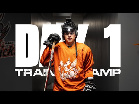 Видео: ПЕРВЫЙ ДЕНЬ ТРЕНИРОВОЧНОГО ЛАГЕРЯ * ЮНИОРСКИЙ ХОККЕЙ *