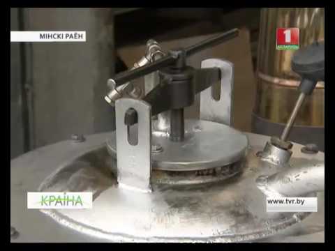 Видео: Белорусский инженер научился добывать черное золото из старых и ненужных вещей