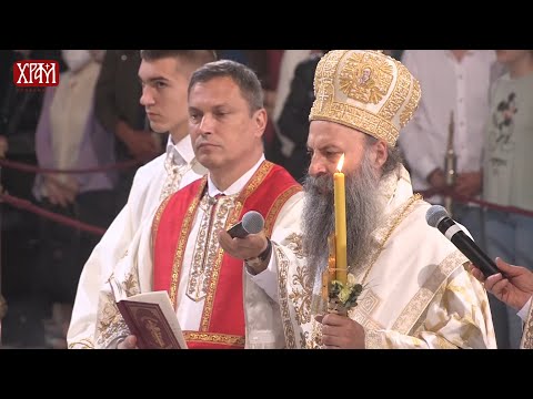 Видео: Света Архијерејска Литургија на Васкрс у Храму Светог Саве