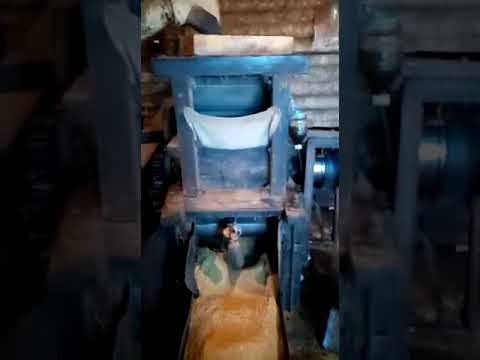 Видео: Производство рыжикового🌾🌾🌾масла Кыштовский район🇷🇺Сибирь с.Заливино