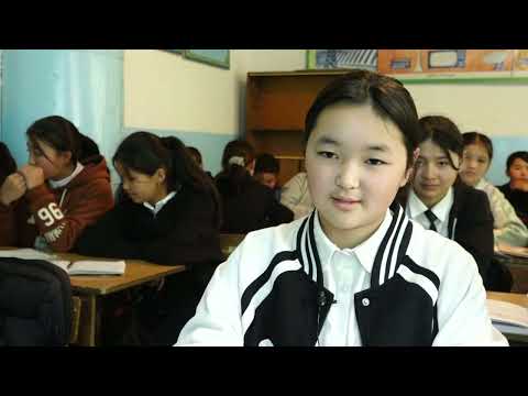 Видео: Баткен: класска батпай коридордо окуган окуучулар