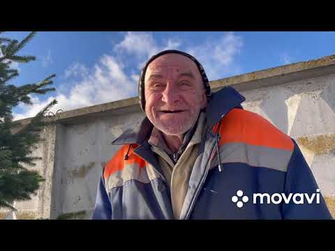 Видео: Бутылки, бизнес или способ выжить. Беларусь. Мусорщик.