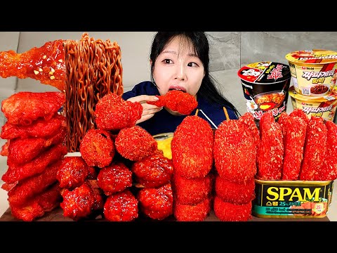 Видео: АСМР МУКБАНГ | Читос (курица, сырный хот-дог, жареный спам). Огненная лапша, курица с приправами.