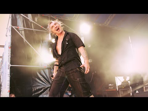 Видео: Михаил Горшенёв и "Король и Шут".Остров- 2013