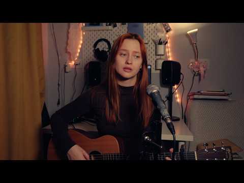 Видео: Лера Яскевич - На Связи. Осень (acoustic version) 🍂