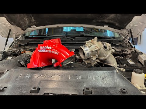 Видео: Установка воздухозаборника Banks Monster Ram