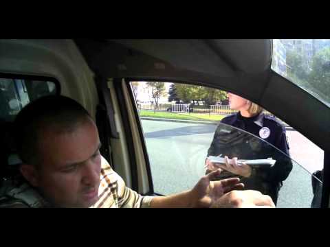 Видео: Поліція Львова.старі способи роботи залякування