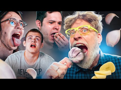 Видео: ЧЕСНОЧНЫЕ ИГРЫ Габара! Самый ОСТРЫЙ ЧЕЛЛЕНДЖ! СЪЕШЬ головку за 15 минут чтобы ВЫЖИТЬ